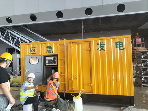 陕州怎样判断空气滤清器是否需要更换？